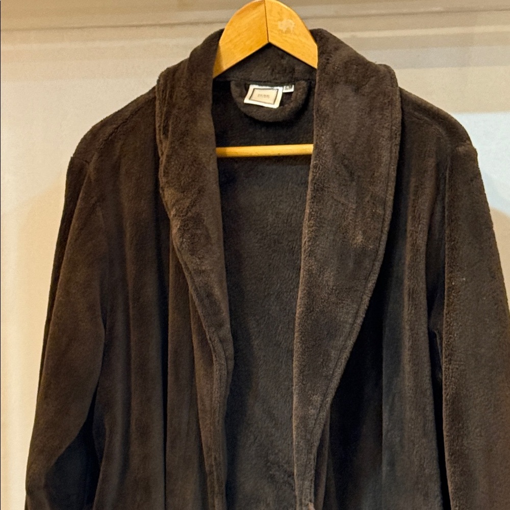Cozy Brown Robe - Picture 3 of 7